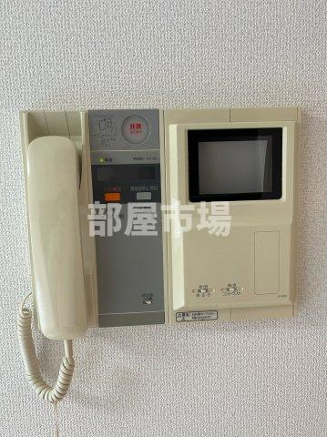 ジェノヴィア両国のセキュリティ|モニター付きインターホン