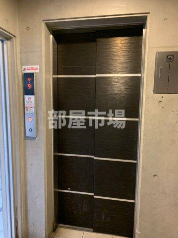 ジェノヴィア両国のその他共用部分|エレベーター