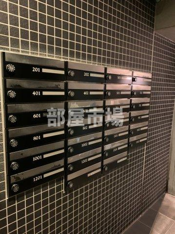 ジェノヴィア両国のその他共用部分|メールボックス