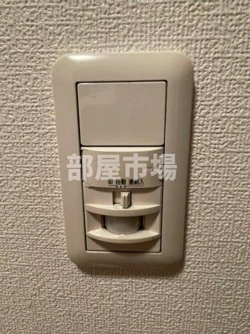 ジェノヴィア両国の設備|人感センサーライト