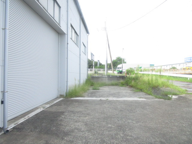 海老名市下今泉１丁目の倉庫