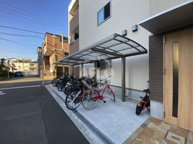 M ILE BOIS( エム イル ボワ）の設備|M ILE BOIS( エム イル ボワ）駐輪場