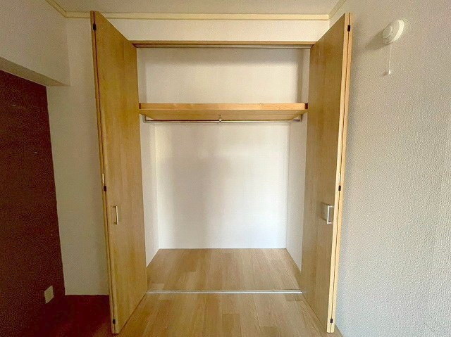 新大阪川島マンションの収納