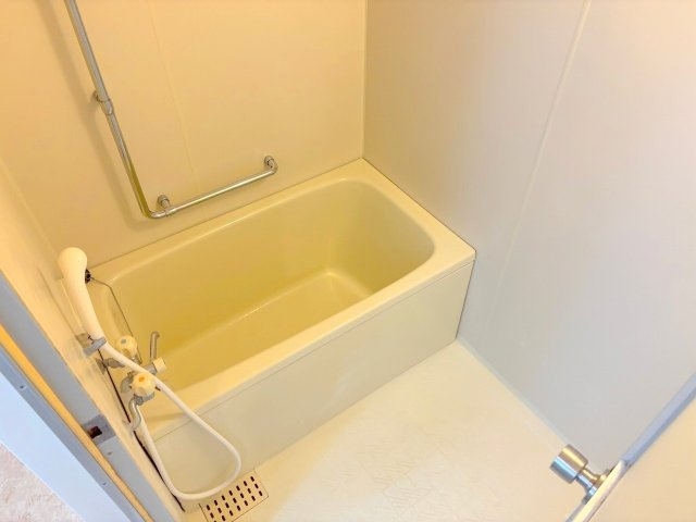 パルハセトン十三の浴室