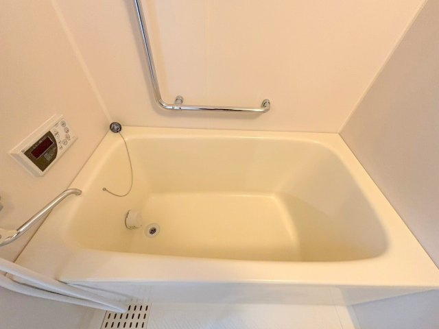 パルハセトン十三の浴室