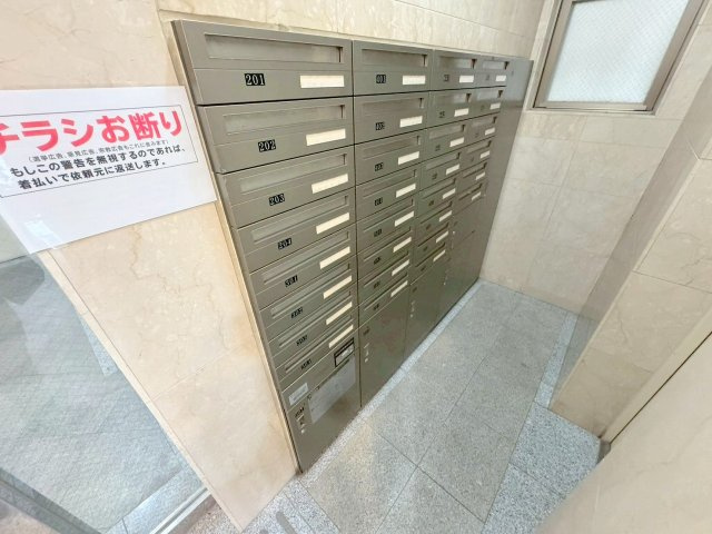 クラウンハイム淡路駅前通のその他共用部分