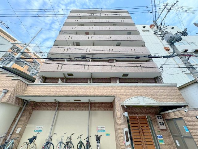 クラウンハイム淡路駅前通の外観