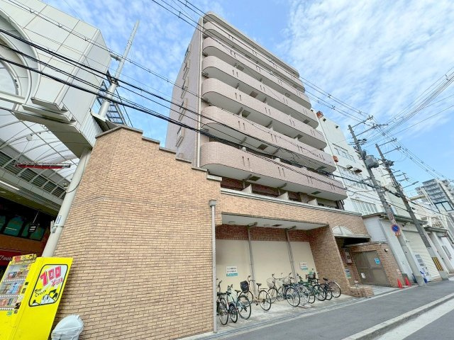 クラウンハイム淡路駅前通の外観