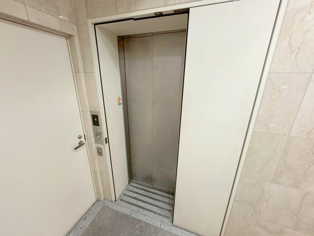 クラウンハイム淡路駅前通のその他共用部分