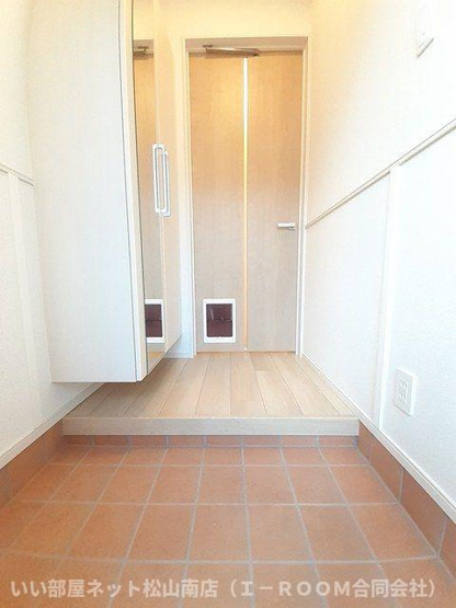 【玄関】 | パイン　ビレッジ　Ⅱ