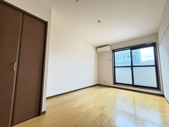 フジパレス光南町の居間・リビング