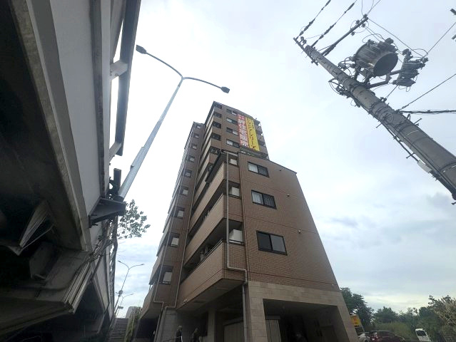 レクシア江坂の外観