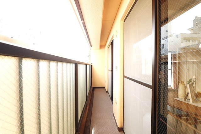 ノバカネイチ上町台のバルコニー