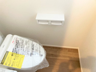 【トイレ】 | 【20万円ｷｬｯｼｭﾊﾞｯｸ対象物件】ファーストタウン葛城市第6疋田 全4区画 2号棟 | 施工例写真