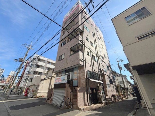 第2シャトーサンショウの外観