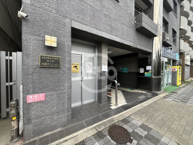 新大阪川島マンションのエントランス|エントランス