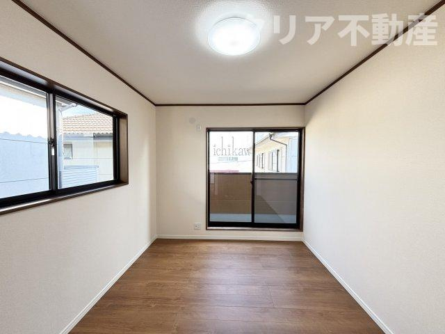 【洋室】 | 水回り新品・高崎市中居町
