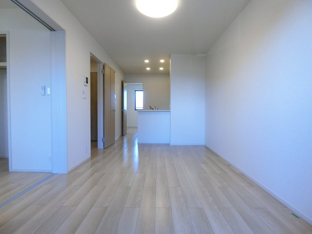 【居間・リビング】 | ホープ・アイ