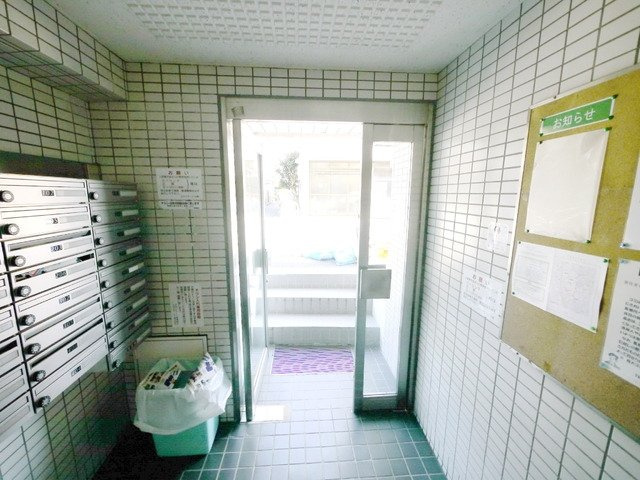 【エントランス】 | スカイコート赤羽　15720