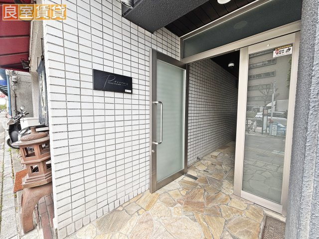 【エントランス】 | パークサイドアパートメンツ・パーソンズ
