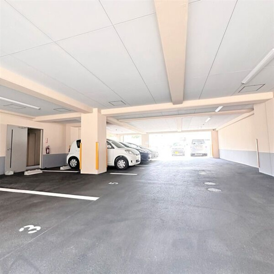 【駐車場】 | リバーサイドタカセ