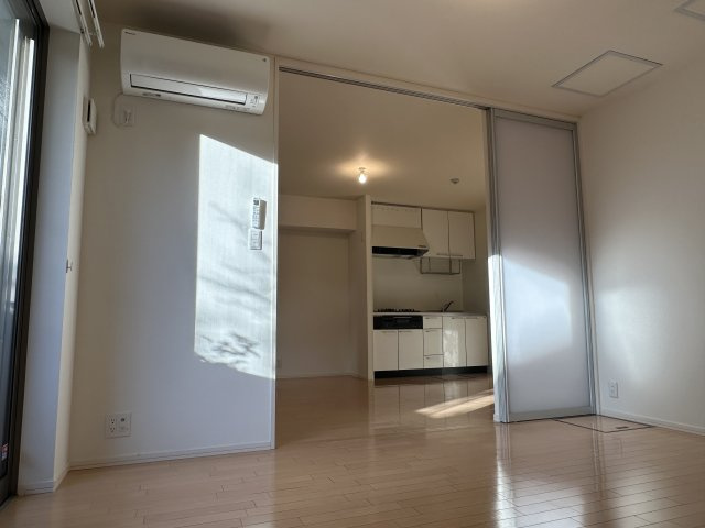 栄華マンションの寝室