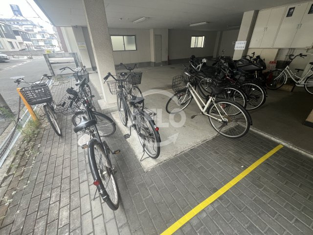 サンライズハイツ2号館の設備|駐輪場