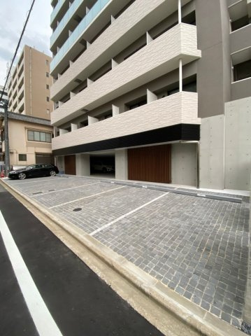 第18金山フクマルビル　名古屋市賃貸　仲介手数料無料の駐車場
