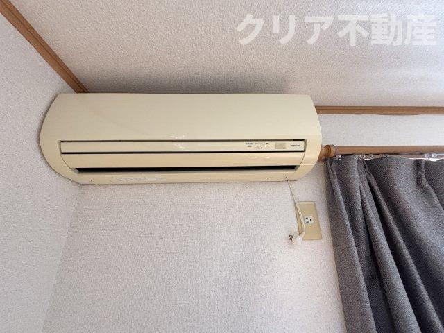 【冷暖房・空調設備】 | 駐車4台可・高崎市中豊岡町