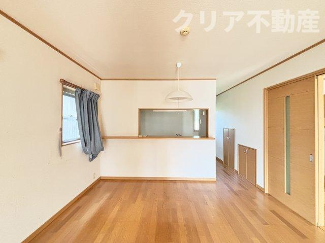 【居間・リビング】 | 駐車4台可・高崎市中豊岡町