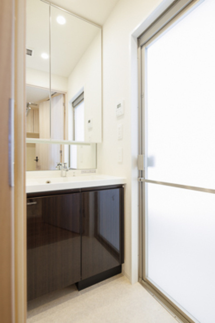 レガシス中目黒の洗面所|※写真は同タイプ住戸です。
