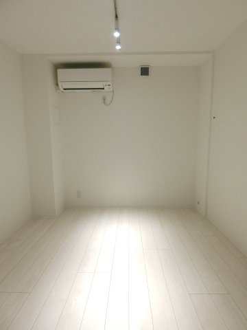 ミリアージュ下北沢の洋室|洋室です