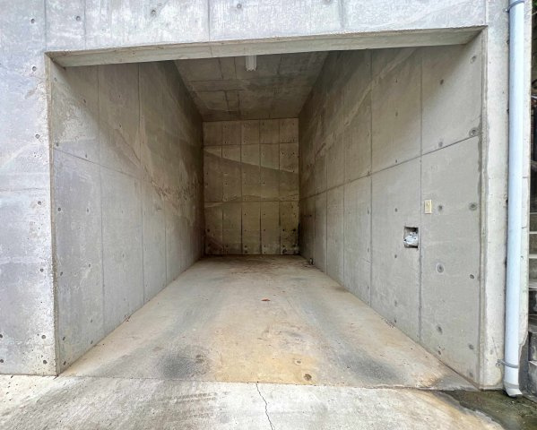 鎌倉市台四丁目戸建の駐車場|駐車場の用意があります