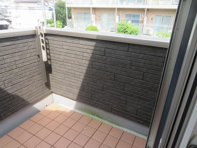 奥沢戸建のバルコニー