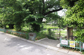 栗谷津公園まで130ｍ