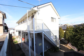 高台にある建物となっております♪
