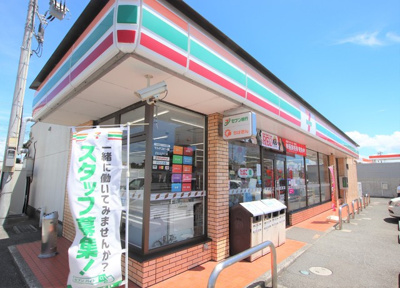 セブン-イレブン 木更津清見台３丁目店まで500ｍ