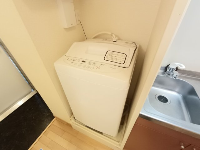 【その他】 | レオパレスサウスリー | 室内洗濯機置き場です。