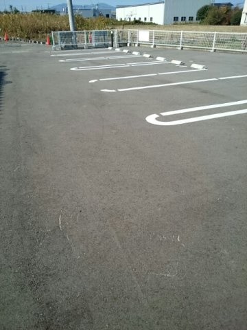 メゾン・エスポワールの駐車場