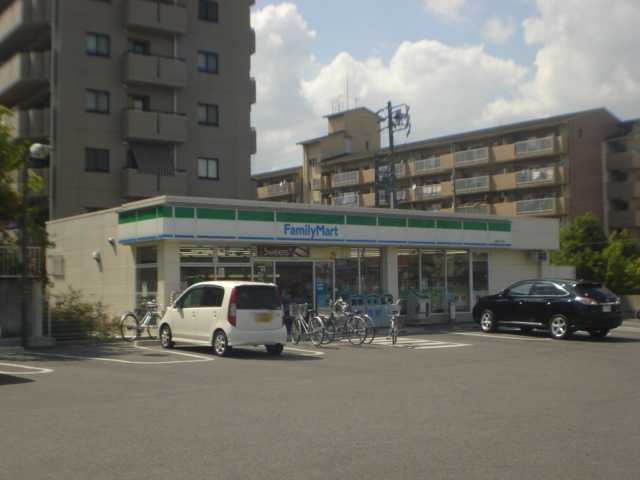 シュティーアの周辺|ファミリーマート東長久手店まで548ｍ