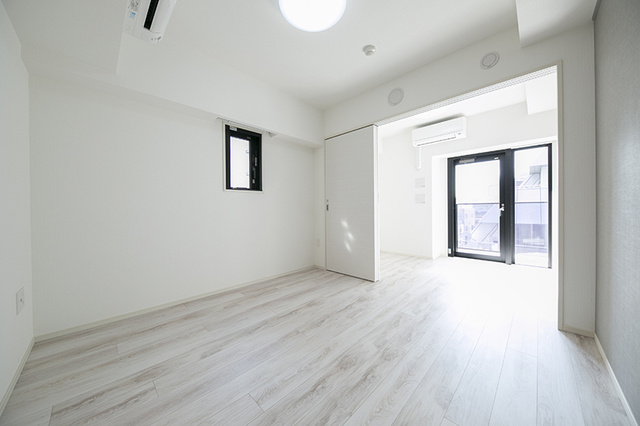 ライオンズフォーシア築地ステーションの居間・リビング|※写真は同タイプ住戸です。