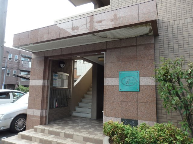 レージュ城西のエントランス