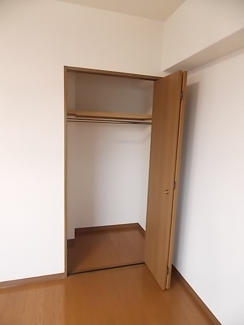 エクセレントの収納
