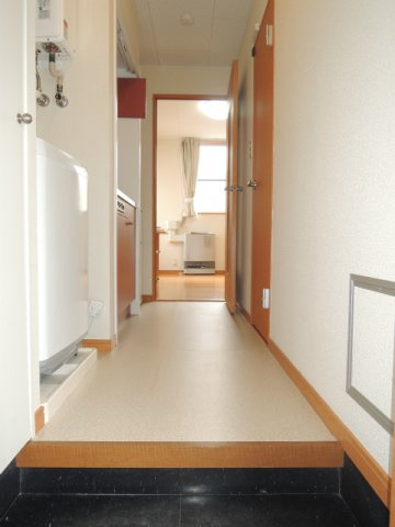 レオパレス平岸高台の玄関