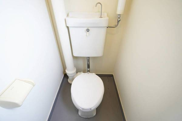ビレッジハウス検見川7号棟のトイレ|ビレッジハウスの同一物件・同一タイプの間取りの写真です