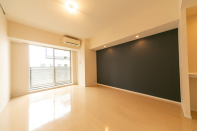 【居間・リビング】 | トレステージ四谷 | ※写真は同タイプ住戸です。