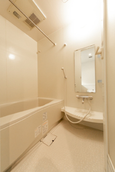 【浴室】 | トレステージ四谷 | ※写真は同タイプ住戸です。