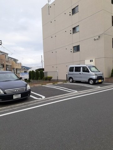 サンナップヒルズ　ＳＥＫＩ２の駐車場