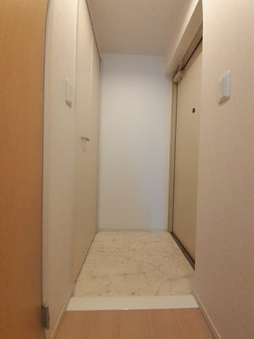 クレメント中浦和の玄関