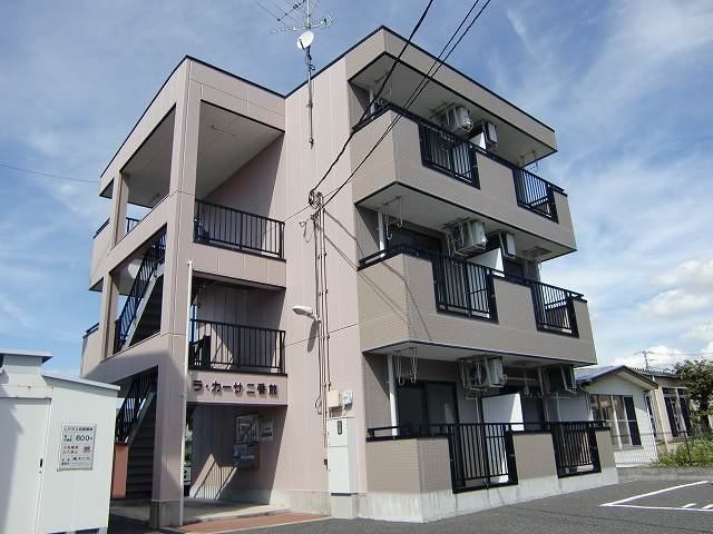 ラカーサ弐番館の外観